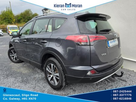 2018 Toyota RAV4 - photo 5
