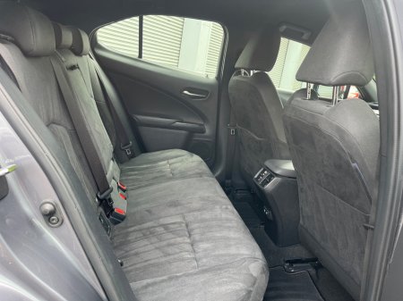 2019 Lexus UX - photo 11