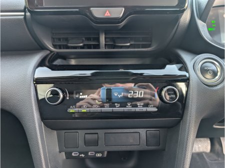 2025 Toyota Yaris Cross - photo 16