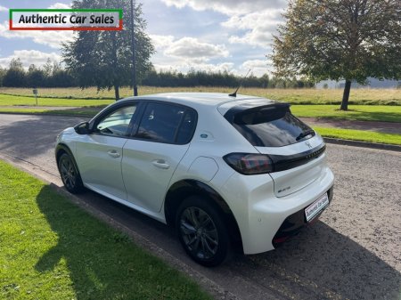 2022 Peugeot 208 - photo 6