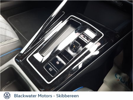 2026 Volkswagen Golf - photo 16