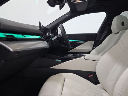 2026 BMW 5-Series - photo 7