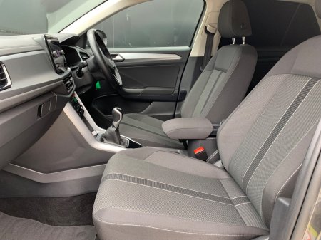 2023 Volkswagen T-Roc - photo 14