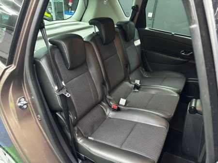 2014 Renault Scenic - photo 22