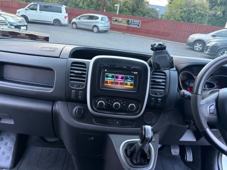 2021 Renault Trafic - photo 15