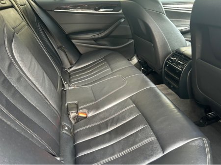 2017 BMW 5-Series - photo 6