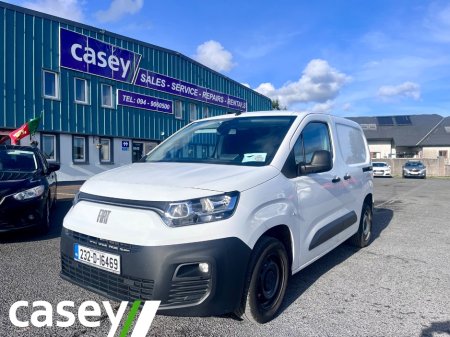 2023 Fiat Doblo SWB 1.5 100HP 650KG 2 SE