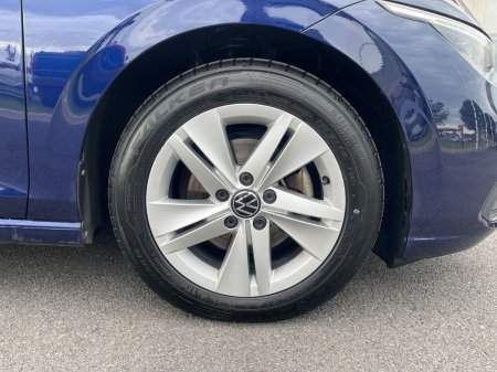 2024 Volkswagen Golf - photo 5
