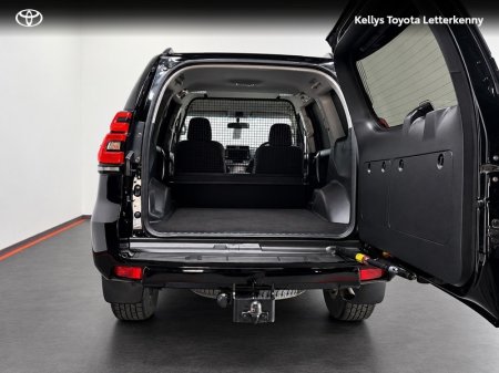 2021 Toyota Land Cruiser - photo 10