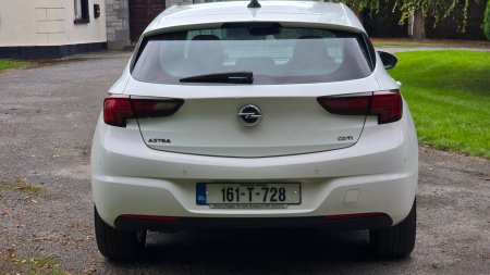 2016 Opel Astra - photo 6