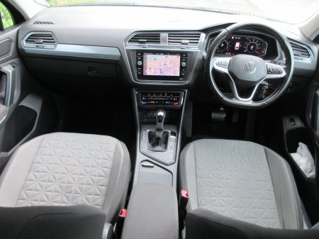 2022 Volkswagen Tiguan - photo 12