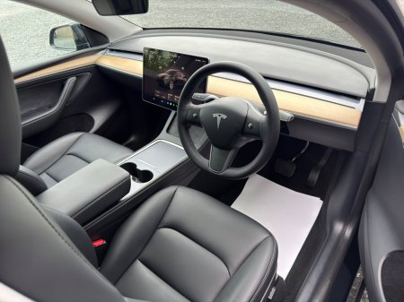 2022 Tesla Model Y - photo 9