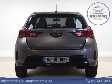 2015 Toyota Auris - photo 6
