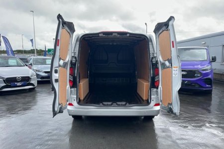2026 Ford Transit Custom - photo 6