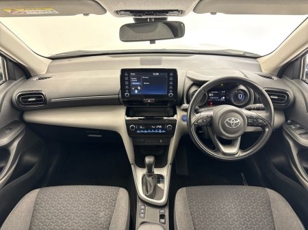 2022 Toyota Yaris Cross - photo 8