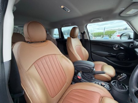 2020 Mini Cooper - photo 16