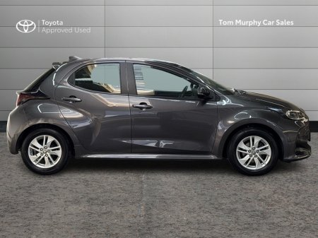 2024 Toyota Yaris - photo 3