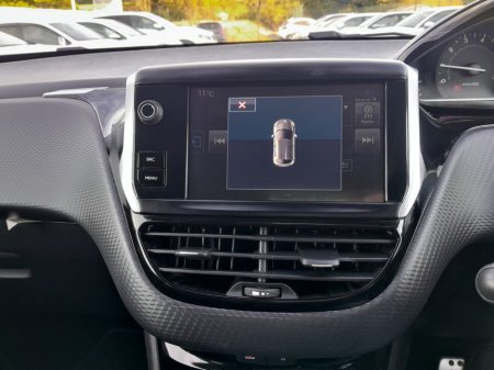 2017 Peugeot 208 - photo 18