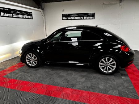 2012 Volkswagen Beetle - photo 4