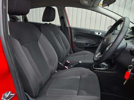 2017 Ford Fiesta - photo 11