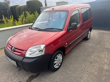 2009 Peugeot Partner - photo 2