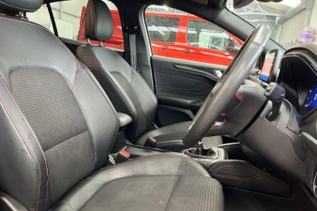 2021 Ford Focus - photo 17