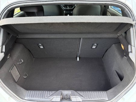 2019 Ford Fiesta - photo 23