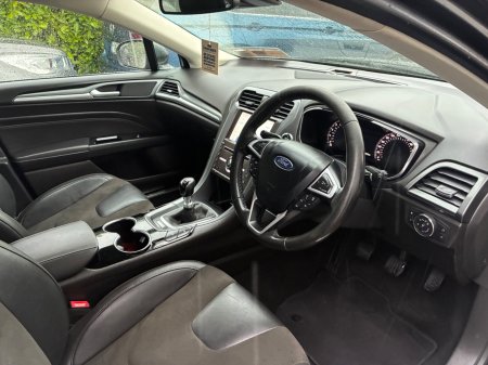 2017 Ford Mondeo - photo 13