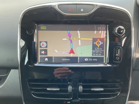 2014 Renault Clio - photo 18