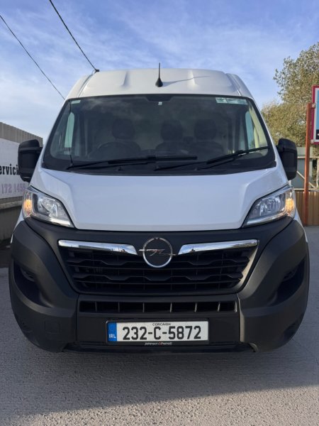 2023 Opel Movano - photo 2