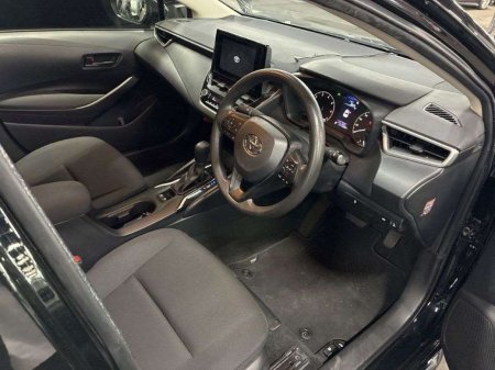 2023 Toyota Corolla - photo 3
