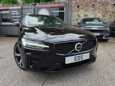 2022 Volvo V60 - photo 2
