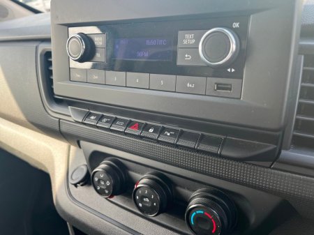2022 Renault Trafic - photo 12