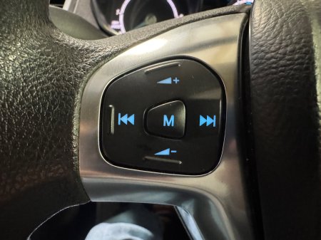 2015 Ford Fiesta - photo 22