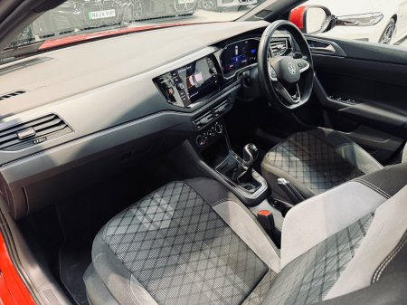 2022 Volkswagen Taigo - photo 10