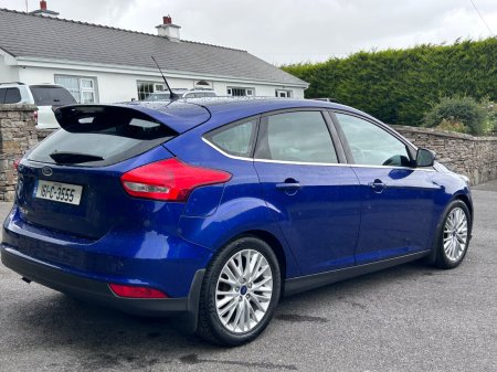 2016 Ford Focus - photo 21
