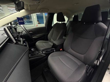 2021 Toyota Corolla - photo 32