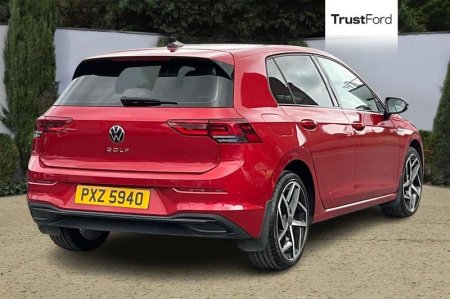 2021 Volkswagen Golf - photo 4