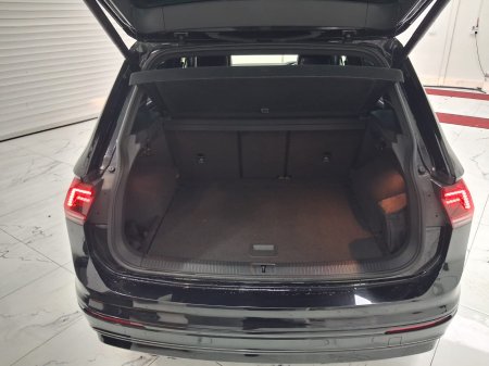 2019 Volkswagen Tiguan - photo 16