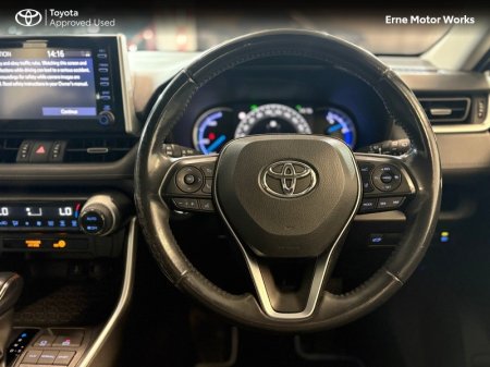 2020 Toyota RAV4 - photo 12