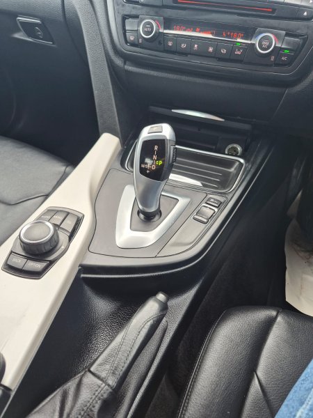 2015 BMW 3-Series - photo 15