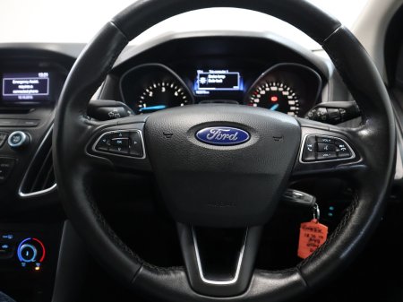 2016 Ford Focus - photo 11