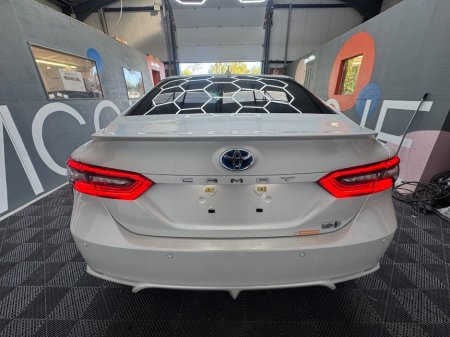 2021 Toyota Camry - photo 4