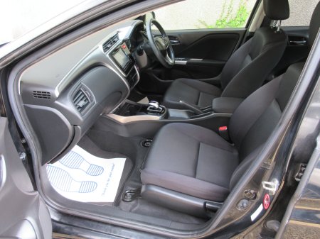 2015 Honda Grace - photo 10
