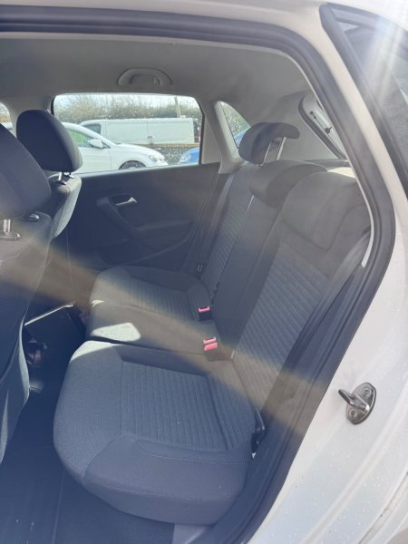 2011 Volkswagen Polo - photo 10