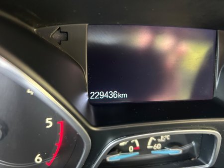 2016 Ford Focus - photo 16