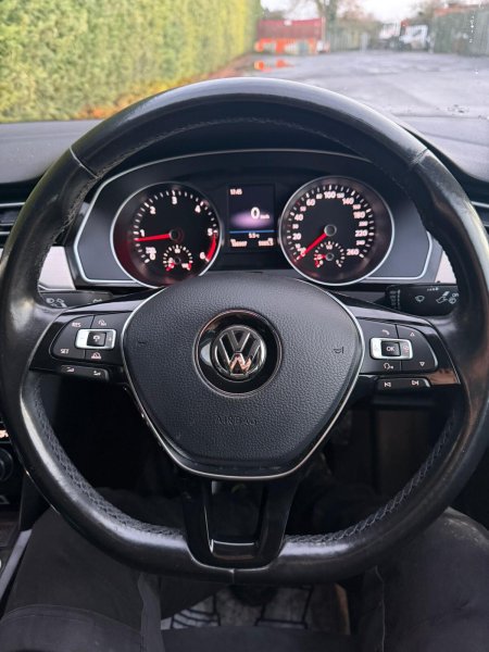 2017 Volkswagen Passat - photo 20