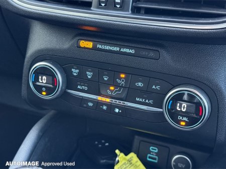 2020 Ford Kuga - photo 18