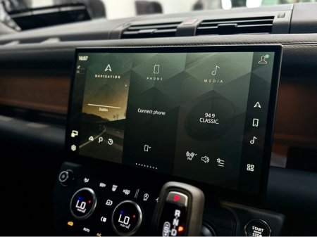 2026 Land Rover Defender - photo 25
