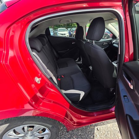 2016 Mazda Demio - photo 24